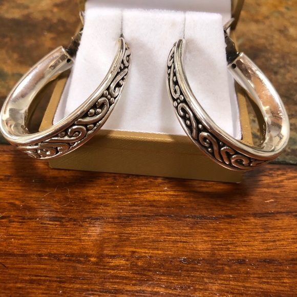 Hoop Earrings - Picture 3 of 6